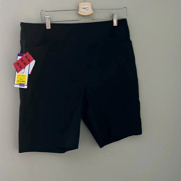 Hilary Radley Pants - Hilary Radley Black Bermuda Shorts Size 14 NWT Tummy Control
